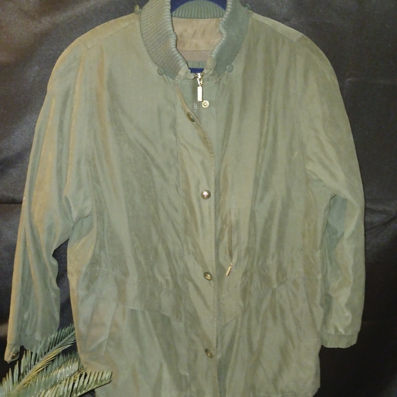 Dress Barn Women's green jacket sz 2x - Picture 2 of 10